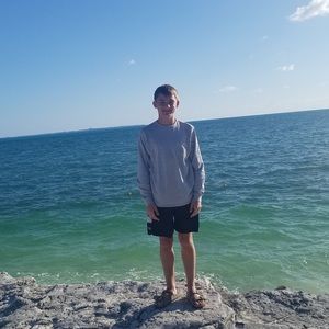 Meet your Posher, Kj